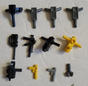 Lego Lot of Parts 12 Pieces - Picture 1 of 3