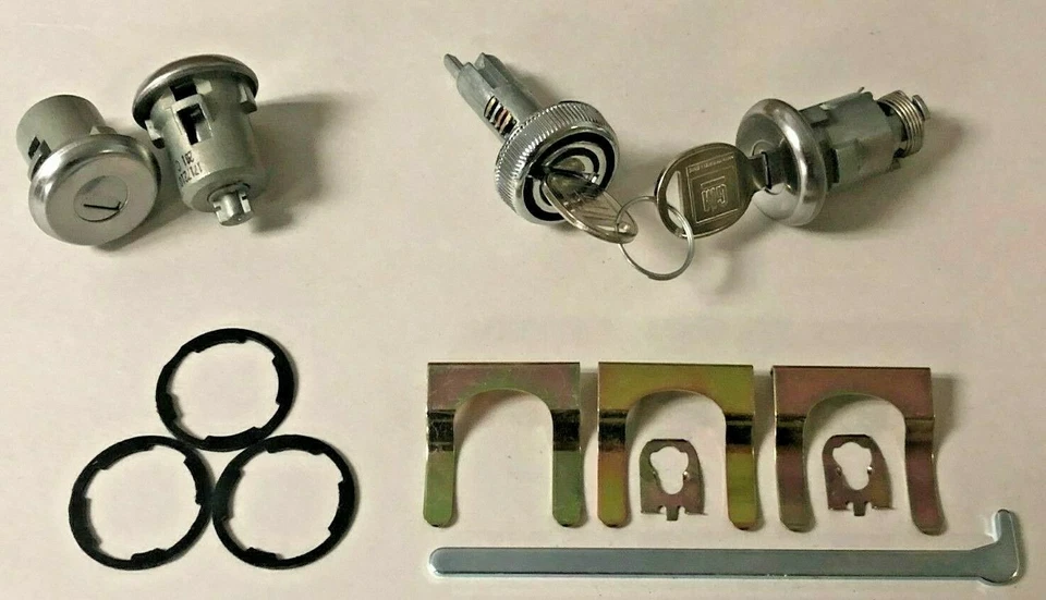 Buick Apollo 1973-1974/Century/Estante - Juego de cerraduras de puerta, maletero y guantera - Llaves GM Foto 1 de 3