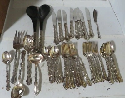 TOWLE 1968 Silverplate LONDONDERRY 8 Place Setting & Serving Lot 48 Pieces 1968 - Image 1 of 4