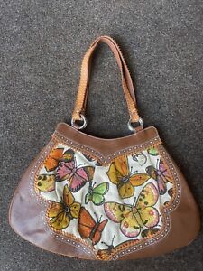 ISABELLA FIORE PEACE BUTTERFLY EMBROIDERY SHOULDER BAG BROWN/MULTICOLOR