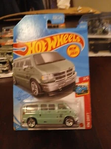 Hot Wheels 2021 - ¡Furgoneta Dodge! #F - Imagen 1 de 3