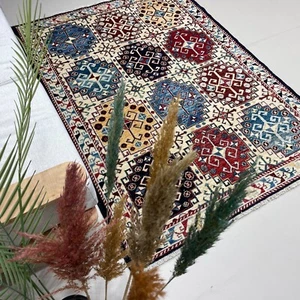 Handmade (4' x 6') Caucasian Tribal Soft Wool Veg Dye Oriental Area Rug - Picture 1 of 15