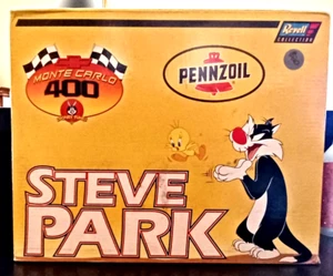 Revell Collection Steve Park #1 Pennzoil Looney Tunes Monte Carlo 400 1:24 -MINT - Picture 1 of 8