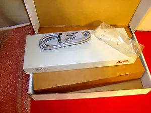 Ranura inteligente AP9604 APC Silcon 6S triple chasis con cable caja abierta - Imagen 1 de 1