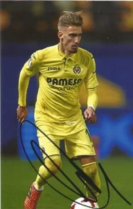 VILLARREAL: SAMU CASTILLEJO SIGNED 6x4 ACTION PHOTO+COA - Picture 1 of 1