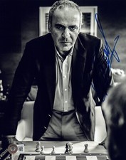 Garry Kasparov Chess Champion Grand Master Signed 8x10 Photo w/ Beckett BAS  COA