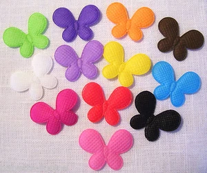 LOT de 12 appliques GRANDS PAPILLONS Multicolores ** 30 x 35 mm ** Tissu Gaufré - Picture 1 of 1
