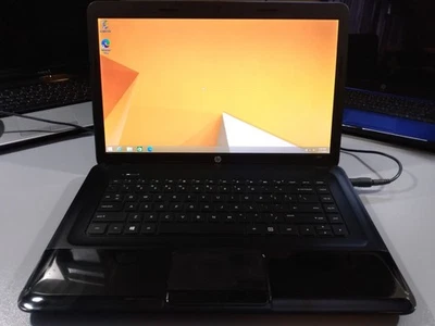 Notebook HP 2000 Windows 8 - Imagem 1 de 4