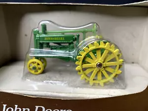 1988 Ertl John Deere 1934 Model A Tractor 1:43 Package Water Damage - Picture 1 of 10