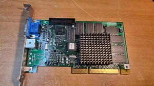 DIAMOND VIPER V550 -16MB SGRAM - AGP - NVIDIA RIVA TNT - Picture 1 of 7