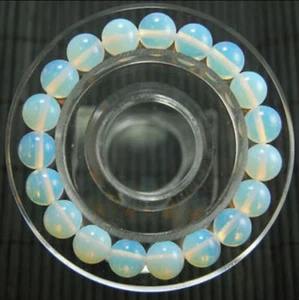 Beautiful 10mm White Moonstone Opal Round Gemstone Beads Elastic Bracelet 7.5'' - Picture 1 of 3