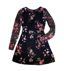Windsor Emroidered lace sleeve dress short 3 Small - Picture 1 of 3