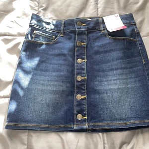 SO Denim Skirt - Picture 1 of 7