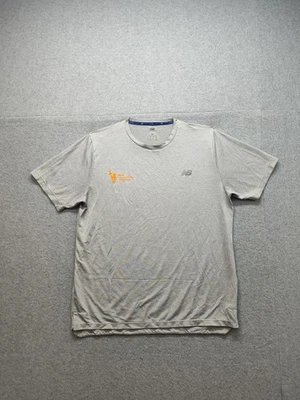 Camisa New Balance Para Hombres Gris Medio TCS NYC Maratón Correr Camiseta Atlética Foto 1 de 4