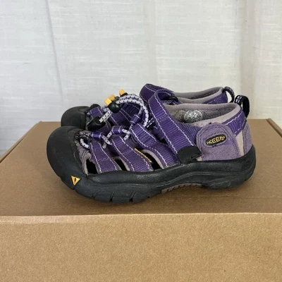 Keen Kid's Water Shoes Size 10 Newport H2 Fisherman Purple Trail Hiking Sandals - Image 1 of 4