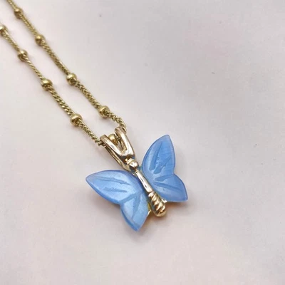 PREMIER DESIGNS Collar Colgante Mariposa Vidrio Azul Perlado Tono Plata 16" Foto 1 de 4