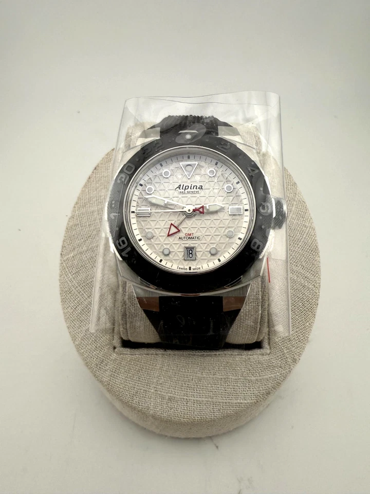 Alpina Diver Extreme Auto GMT Silver-Tone Dial AL-560LG3VE6