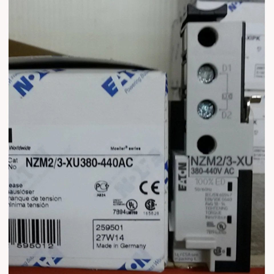 one NEW MOELLER EATON NZM2/3-XU380-440AC in BOX Free shipping - Image 1 of 1