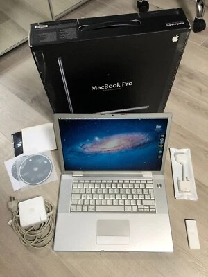 MacBook Pro 15,4" (late 2007) / Intel Core 2 Duo 2,2GHZ , 4GB RAM, 120 GB HHD - Immagine 1 di 4
