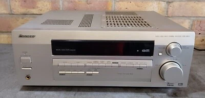 Pioneer VSX -D511-S Audio/video Multi Channel Receiver Silver Working Order - Image 1 of 4