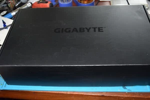Gigabyte Radeon RX 5600 XT 6GB GDDR6 Graphics Card - Excellent Condition - Afbeelding 1 van 3