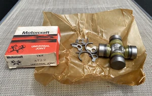 NOS MOTORCRAFT REAR UV JOINT-UNIVERSAL JOINT! FORD XE WAGON-VAN-UTE & FD LTD!! - Picture 1 of 8