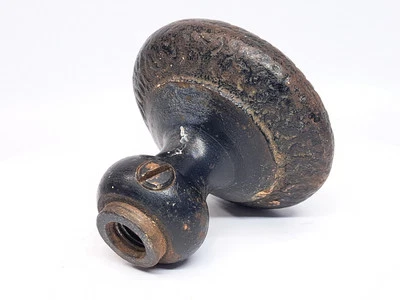 ANTIQUE BLACK CAST IRON DOOR KNOB ARTS AND CRAFTS ERA PATTERN SALVAGED HARDWARE - Image 1 of 4