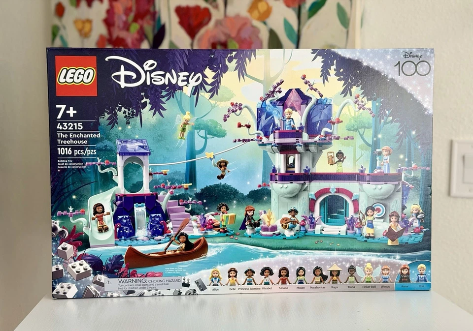 LEGO Disney: La Casa del Árbol Encantada (43215) Nuevo Precintado Foto 1 de 2