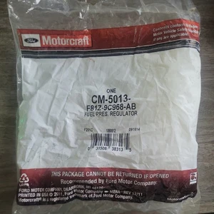 OEM Motorcraft 7.3L Fuel Injection Pressure Regulator CM-5013 F81Z-9C968-AB - Picture 1 of 2