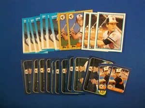 25- Tarjetas de béisbol Cal Ripken Jr, casi nuevas, casi nuevas + - Imagen 1 de 2