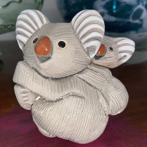 Vintage Artesania Rinconada Koala Figurine, 3" Long x 3" High x 2 1/2" Wide - Picture 1 of 7
