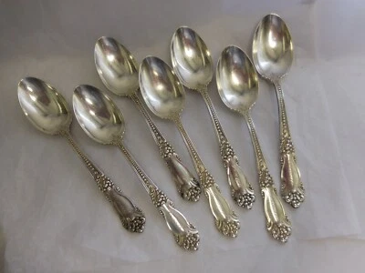 JUEGO DE 7 CUCHARADITAS DE PLATA DE LEY GRABADAS "POWELL" REED & BARTON LA MARQUISE 1895 Foto 1 de 4