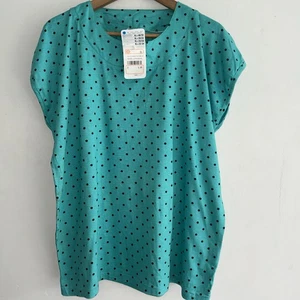 Camiseta 100 % algodón verde con lunares negros talla XL de C&A para dama sin usar - Imagen 1 de 6
