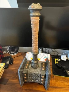 Epic Weapons Doomhammer – Official World of Warcraft Replica - Picture 1 of 5