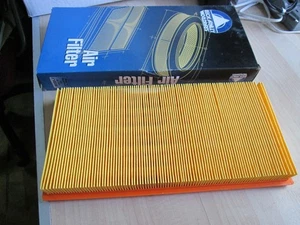 Air Filter Beck/Arnley 042-1107 (Bosch 73231) fits Volvo 240 242 244 245 #M122AE - Picture 1 of 11