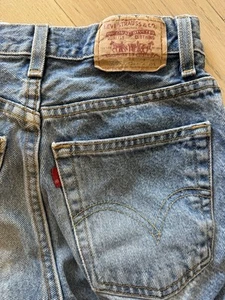 Levis Jeans Boys 12 23x26 Blue 569 Loose Straight Slim Cotton Denim Medium Wash - Picture 1 of 5