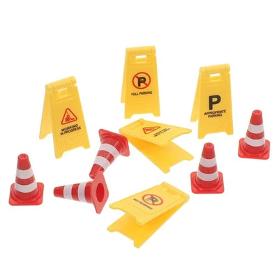  10 mini segnali stradali coni stradali, giocattoli per bambini, giochi di - Image 1 of 4