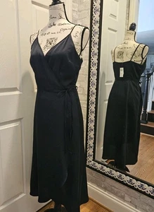 Vestido Abercrombie & Fitch Negro Cuello en V Envolvente Talla M Mezcla de Poliéster Sedoso Nuevo con Etiquetas - Imagen 1 de 12