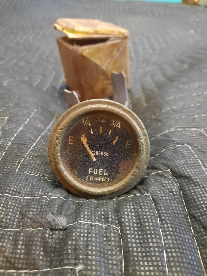 Medidor de combustible tanque Sherman G226 G104 G226-77-43638 Foto 1 de 4