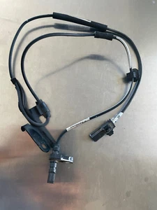 2016 2020 TOYOTA MIRAI FRONT LEFT DRIVER SIDE WHEEL SPEED ABS SENSOR TOYOTA OEM - Foto 1 di 24