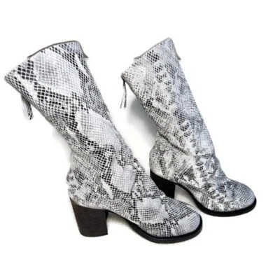 Bota Free People Elle Serpiente Apilada Tacón Bloque Estampado Cuero Holgado Boho 37 Nueva Foto 1 de 4