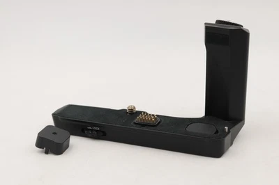 [ MINT ] Olympus HLD-8G External Grip for OM-D E-M5 Mark II #15058 - Image 1 of 4