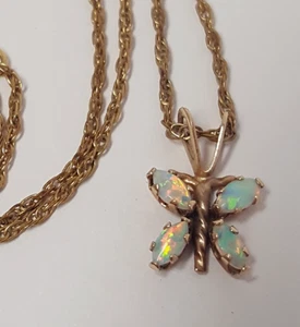 14K Gold Opal Butterfly TINY Pendant Necklace Gemstone Wings Vtg 18" 14kGF Chain - Picture 1 of 24
