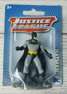 NUOVO BATMAN FIGURE JUSTICE LEAGUE Ufficiale DC WB NUOVO CON SCATOLA 2011 Cake Topper ? - Foto 1 di 4