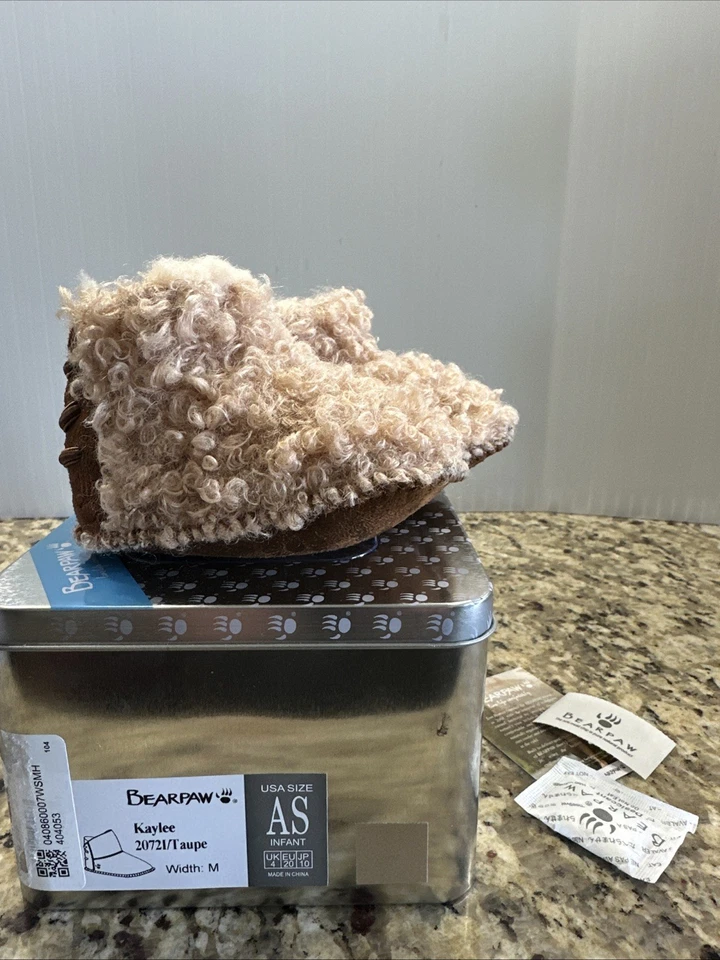 Nuevas Botas Bearpaw Kaylee Invierno Cálidas Bronceadas Infantiles S 0-6 Meses EE. UU. Lana de Oveja Suave Foto 1 de 4