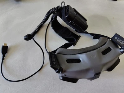 DJI Googles 2 - PERFETTI - NERO - Antenne MAGGIORATE - Condizioni Perfette!  FCC - Immagine 1 di 3