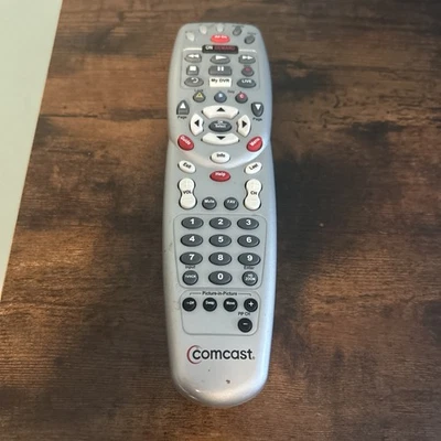 Comcast  1067BC3-0002-R Universal TV Cable Remote Control   - Image 1 of 3
