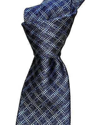 $250 NUEVO SIN ETIQUETAS TOM FORD Azul Marino con Cuadros Matrix Azul Para Hombre 3.6” Tejido Seda Cuello Corbata ITALIA Foto 1 de 4