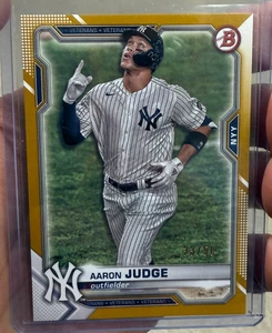 2021 Bowman Aaron Judge #74 Gold Border Parallel 33/50 - Yankees - MVP - Picture 1 of 3