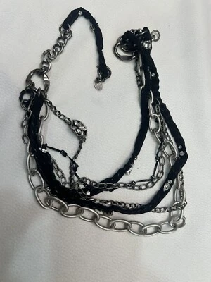 Juicy Couture Y2K VTG layered blk velvet/silver /crystal layered  necklace. - Image 1 of 4